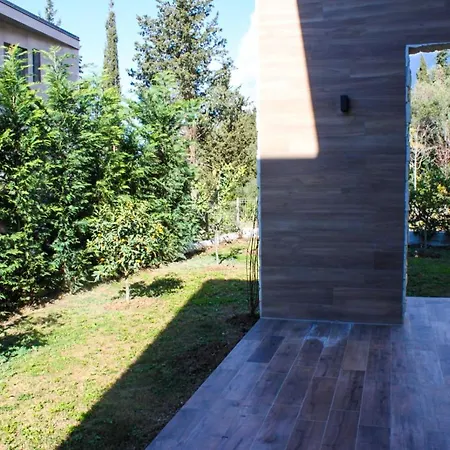Olea Residence, Lemon Tree